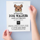 Bruine hond met Bone, Dog Walker Adverteren Flyer (Hand)