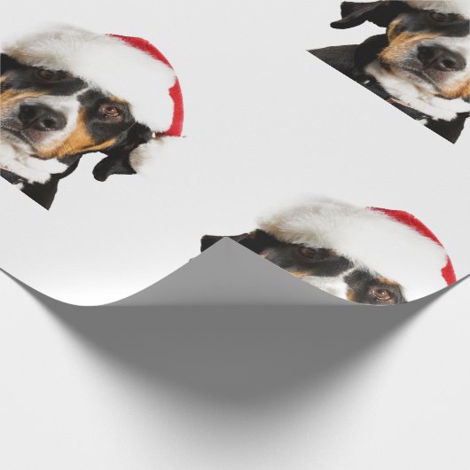 BRUINE HOND MET KERSTMUTS KERSTCADEAUVERPAKKING CADEAUPAPIER (Hoek)