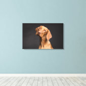 Bruine Hond met Lange Hals Canvas Afdruk (Insitu (Houten vloer))