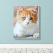 Bruine kat canvas afdruk (Insitu (Houten vloer))