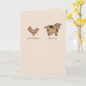 Bruine kip, bruine koe verjaardag wenskaart kaart (Gele Bloem)