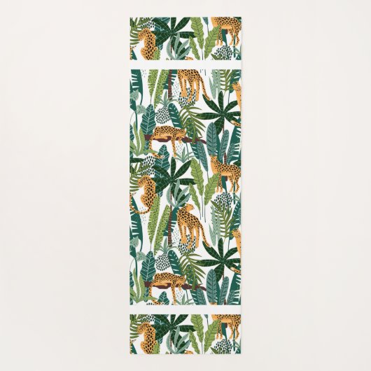 Bruine luipaard in tropisch pluizend oerwoud laat  yogamat (Achterkant)