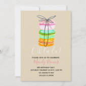 Bruine macaron op feestdag kaart (Voorkant)