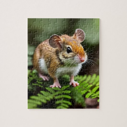 Bruine muis op een varenblad, puzzel (Verticaal)