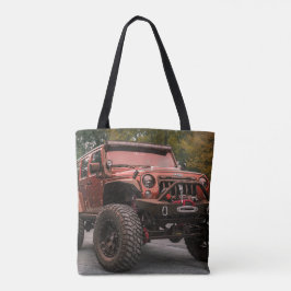 Bruine opgepimpte sport utility vehicle op een tote bag