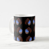 bruine parelhoenders, koffiemok (Voorkant links)