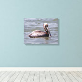 Bruine Pelikaan canvasprint Canvas Afdruk (Insitu (Houten vloer))