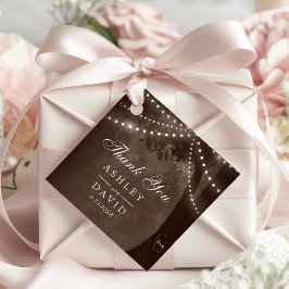 Bruine rustieke boomlichten Gesneden Initialen Bru Bedankjes Labels