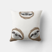 Bruine slaapluiaard die aan een ledemaat hangt kussen (Achterkant)