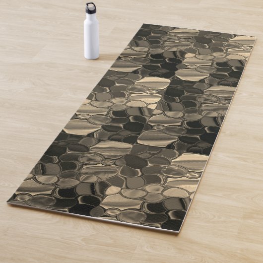 Bruine stukken, cirkels en afgeronde vormen yogamat (In situ)