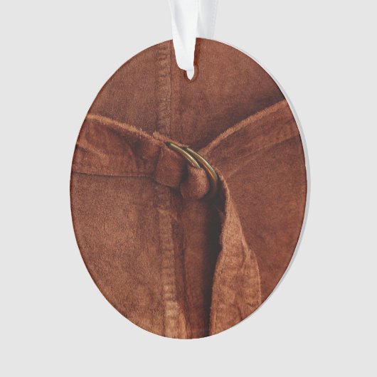 Bruine suiker met riem en sluiting ornament (voorkant)