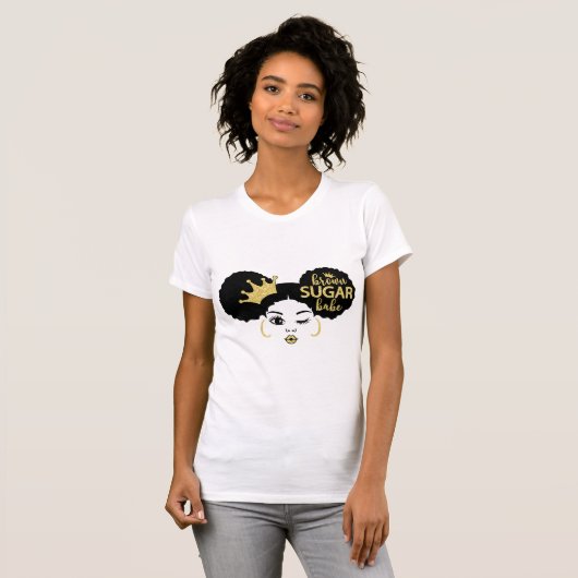 Bruine suikerbaby in zwart en goud t-shirt (Voorkant volledig)
