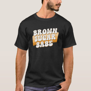 Bruine suikerbiet rode rode zwarte vrouwen Retro T-shirt