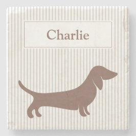 Bruine Teckel op Beige Strepen Custom Name Stenen Onderzetter