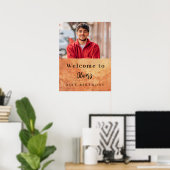 Bruine terracotta muur foto verjaardag welkom poster (Thuiskantoor)