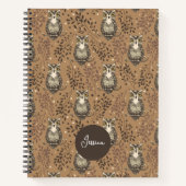 Bruine Uil Geïllustreerd Bospatroon Notitieboek (Voorkant)