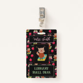 Bruine Uil op een boek Bibliotheek Hall Pass Badge (Voorkant met clip)