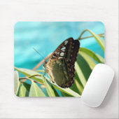 Bruine vlinder gesloten vleugels muismat (Met muis)