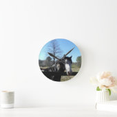 Bruine &White, Geschilderd Paard, heldere blauwe Ronde Klok (Huis)