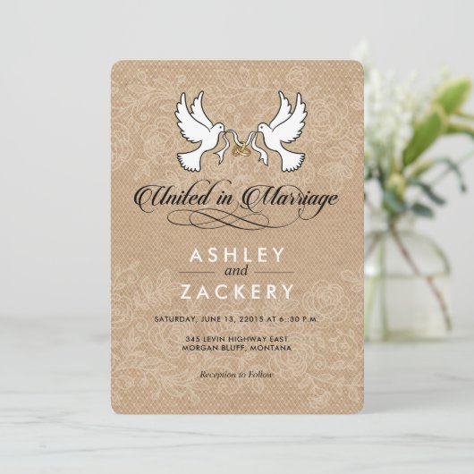 Bruine, witte duiven bruiloft uitnodiging (Staand voorkant)