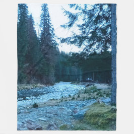 Bruisende Bergstroom – Wilde Natuur Roemenië Fleece Deken