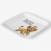 Brullend plezier! Verjaardagsfeest van de baby Lio Papieren Bordje (Gebogen)