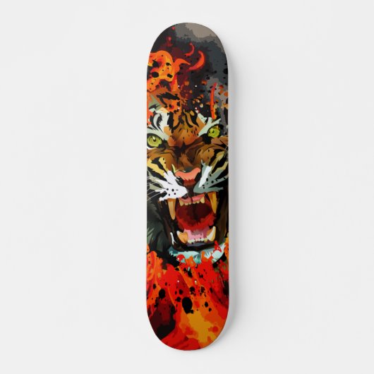Brullende Tijger Abstracte Vuur Vlam Straatkunst Persoonlijk Skateboard (Voorkant)