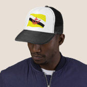 Brunei Vlag Hoed Trucker Pet (In situ)