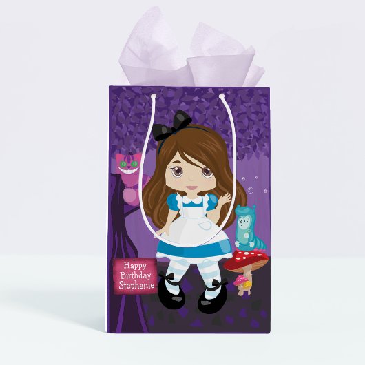 Brunette Alice in Wonderland Personalized Medium Cadeauzakje