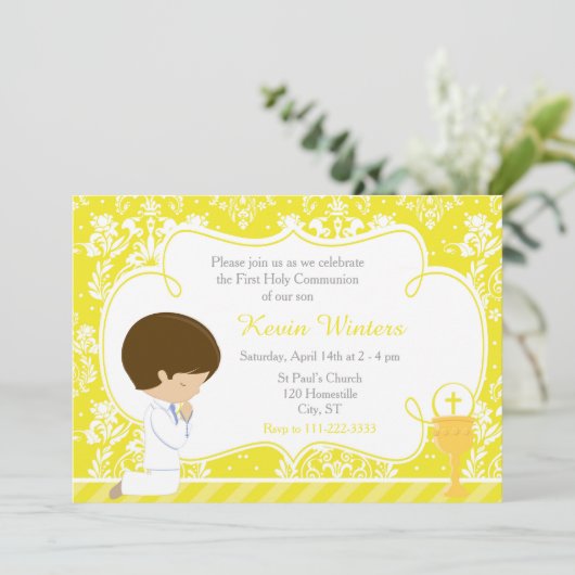Brunette Boy First Communion Damask Kaart (Staand voorkant)