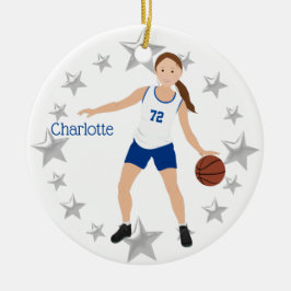 Brunette Girl Basketball Player White en Blue Keramisch Ornament