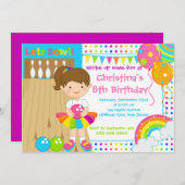 Brunette Girl Bowling Birthday Party Kaart (Voorkant / Achterkant)