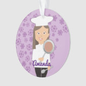 Brunette girl chef pet die pan gepersonaliseerd fr ornament (voorkant)