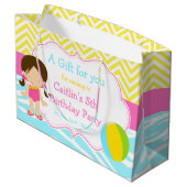 Brunette Hair Girl Pool Party Basis Dank je Groot Cadeauzakje (Achterkant Gekanteld)