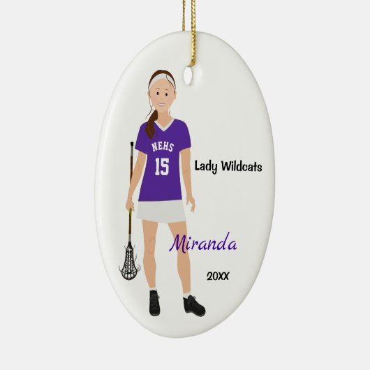 Brunette Lacrosse Player in het Paars en wit Keramisch Ornament (Rechts)