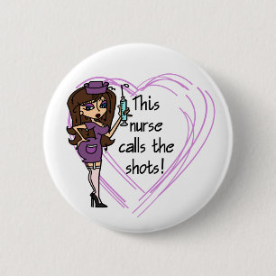 Brunette Nurse T-shirts en Gifts Ronde Button 5,7 Cm