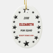 Brunette Pom Squad Red en Black Keramisch Ornament (Achterkant)