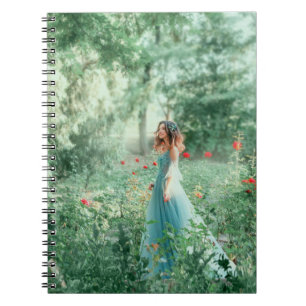Brunette Princess: Sprookjesbos Waterverf Notitieboek