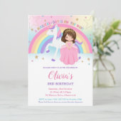 Brunette Princess Unicorn Birthday Rainbow Inv Kaart (Staand voorkant)