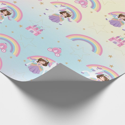 Brunette Prinses en Eenhoorn Regenboog Verjaardag Cadeaupapier (Hoek)