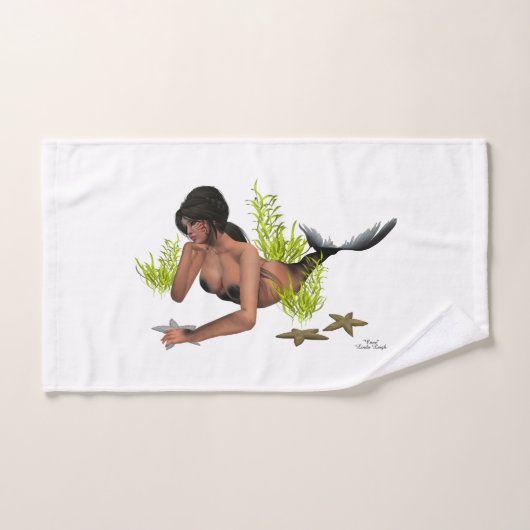 Brunette zeemeermin met zeesterren handdoek (Handdoek)