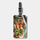 Bruschetta Antipasti met bonen en arugula, Bagagelabel (Voorkant verticaal)