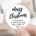 Brushed Merry Christmas Black White Retouradres Ronde Sticker<br><div class="desc">Voeg een stijlvolle finishing touch toe aan de enveloppen van de vakantiekaart met aangepaste zwarte en witte ronde retouradreslabels. Alle tekst op deze sjabloon is eenvoudig te personaliseren met behulp van de Zazzle-ontwerptool. Het ontwerp is voorzien van trendy vet geborsteld script kalligrafie en moderne minimalistische naam en adres. Deze unieke...</div>