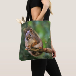 Brutaie rode eekhoorn in de dennenboom tote bag