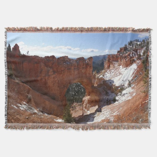 Bryce Canyon Natural Bridge Snowy Landscape Foto Deken (Voorkant)