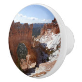 Bryce Canyon Natural Bridge Snowy Landscape Foto Keramische Knop (Rechts)