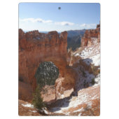 Bryce Canyon Natural Bridge Snowy Landscape Foto Klembord (Achterkant)