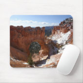 Bryce Canyon Natural Bridge Snowy Landscape Foto Muismat (Met muis)