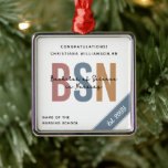 BSN Bachelor of Science in Nursing RN Afstuderen Metalen Ornament<br><div class="desc">Gepersonaliseerde BSN Bachelor of Science in Nursing RN Afstuderen Keepomwille Gifts!</div>