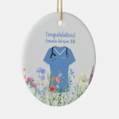 BSN-verpleegster blauwe werkkleding Keramisch Ornament (Rechts)
